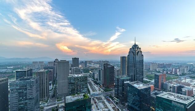 宁波楼市回暖了！新房和二手房成交齐涨，现在买不买房呢？_腾讯新闻