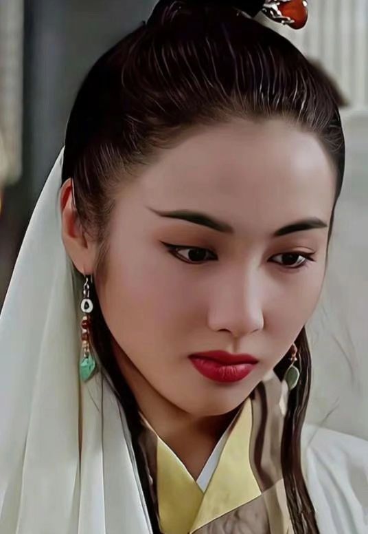 黎姿当年在香港影坛虽然不如林青霞,张曼玉等人出名,但颜值却丝毫不输