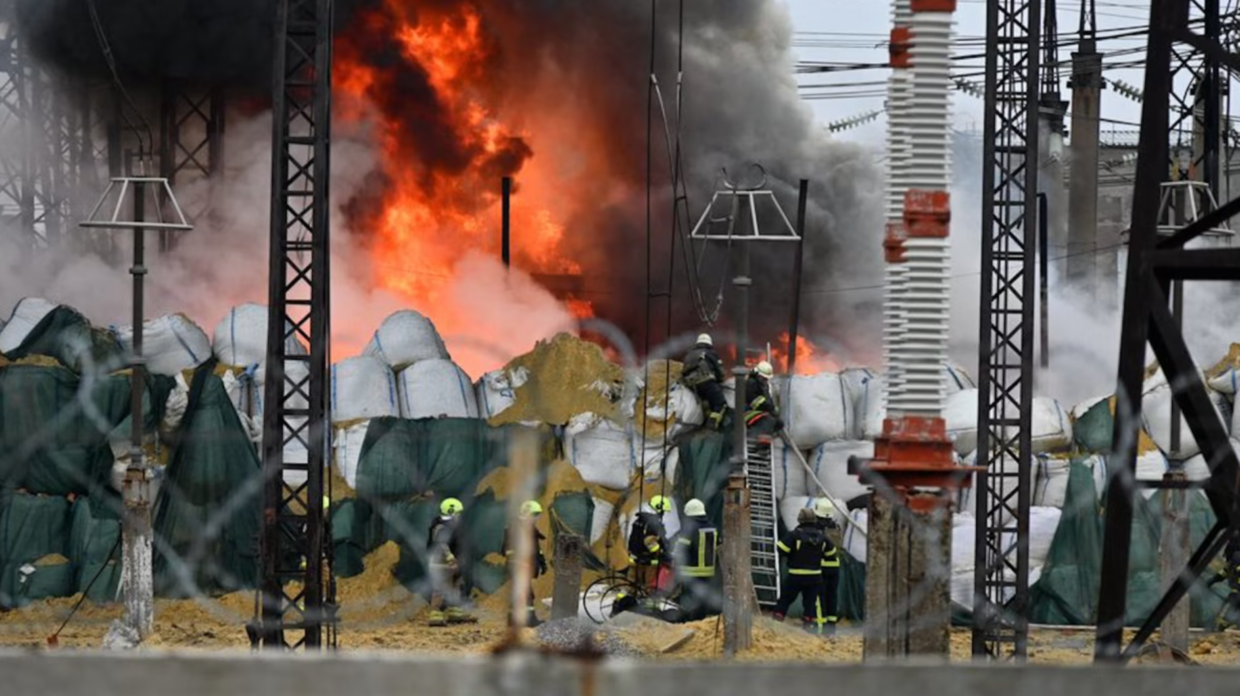 連續兩日遭襲，烏克蘭物流動脈慘遭切斷，俄軍轉向“後勤狙擊戰”