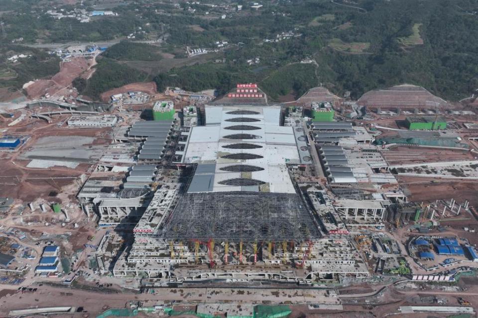 重庆东站枢纽新城核心区开工一体化打造总部办公街区商业等业态