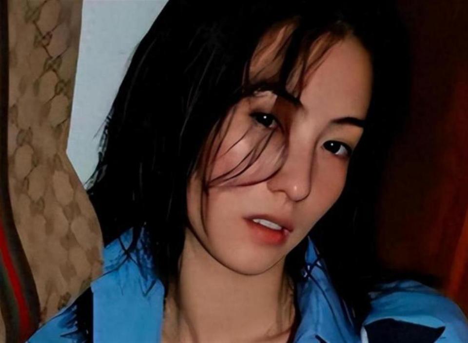 与谢霆锋离婚13年，三胎生父被透露的张柏芝，与大儿子互动引争议_腾讯新闻