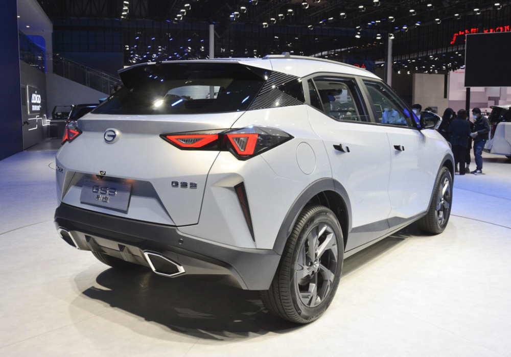 广汽传祺gs3·影速上市 运动化小型suv 售价8.58万元起_腾讯新闻