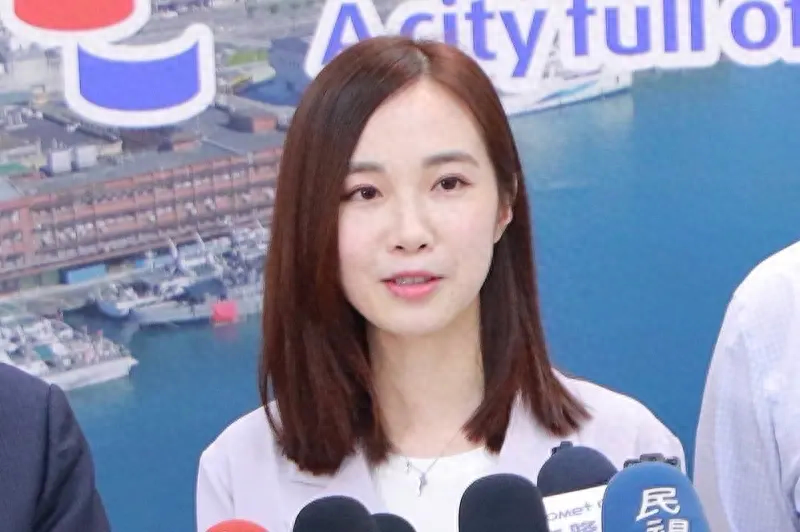 坦言跟民众党联系变少，杨宝桢自爆党内比较关心她有没有要继续选举_腾讯新闻