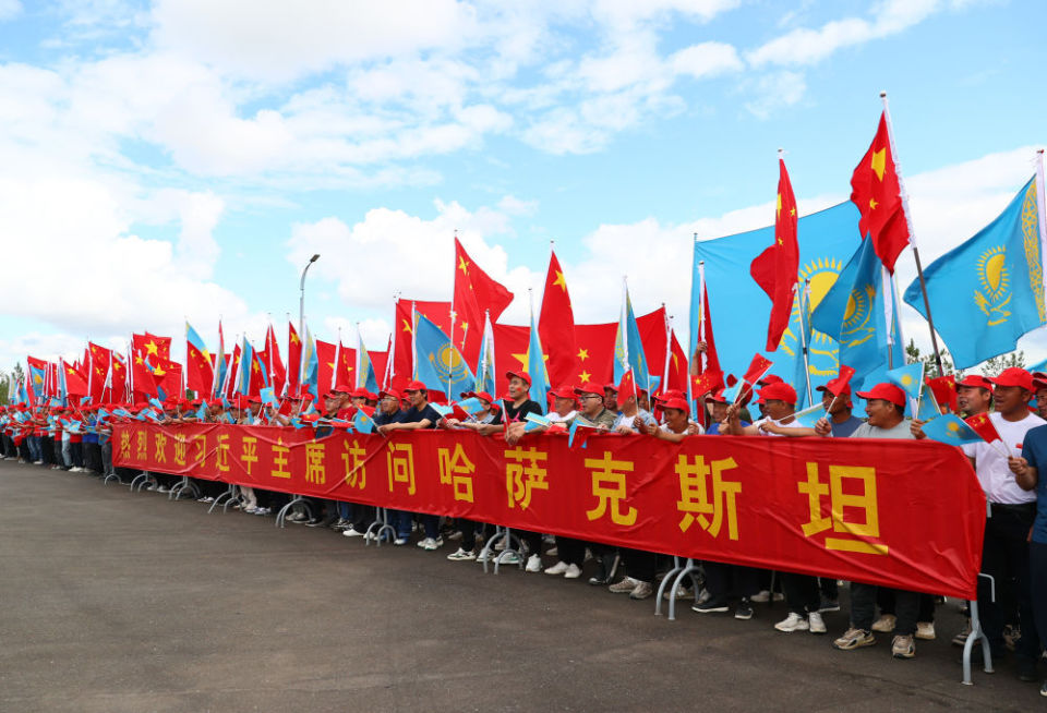 知乎精選：2024新澳彩47開獎記錄高清大圖｜習(xí)近平抵達阿斯塔納 受到熱烈歡迎