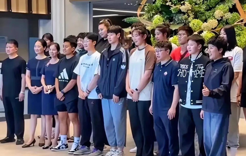 女篮捷报！刘禹彤入选国家队阵容，将出征柏林大运会，球迷呼吁进亚洲杯