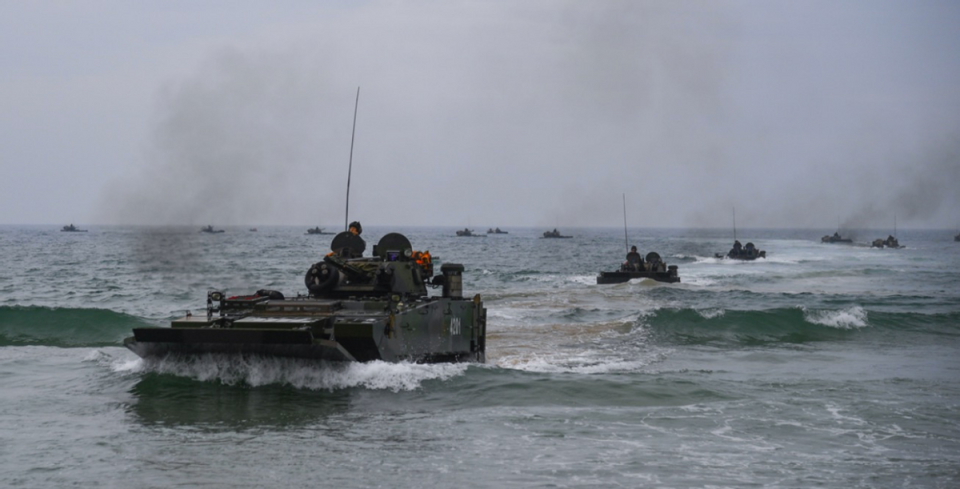 解放军台海新动态,大埕湾两栖登陆演训开始了,台军反应果然异常_腾讯