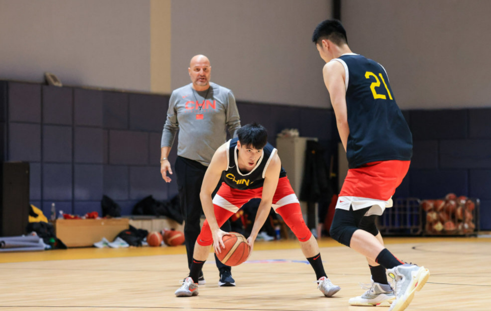 2020年和2021年,杜锋两次把杜润旺放进国家队集训大名单