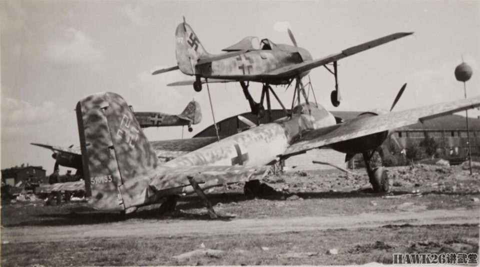 80年前 纳粹德军“檞寄生”航空攻击系统“奇迹武器”终究一场空_腾讯新闻
