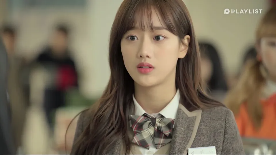 刚爆恋情却被嘲"人以群分",争议缠身的李娜恩还能逆袭吗?