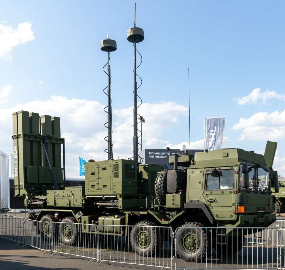 患难见真情:德国坚持向乌克兰提供12套iris-t slm防空导弹系统