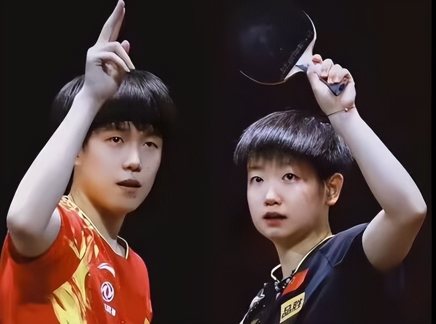 1点30分,女双决赛:王艺迪/蒯曼vs德努特/倪夏莲.