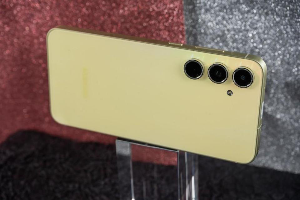 三星galaxy a55 5g上手体验:旗舰质感全面体验 618别错过