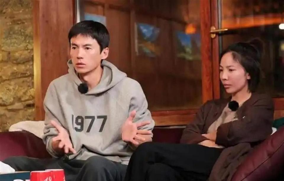 宋宁峰带女儿去见第三者：这世上最恶心的出轨，是连孩子都不放过