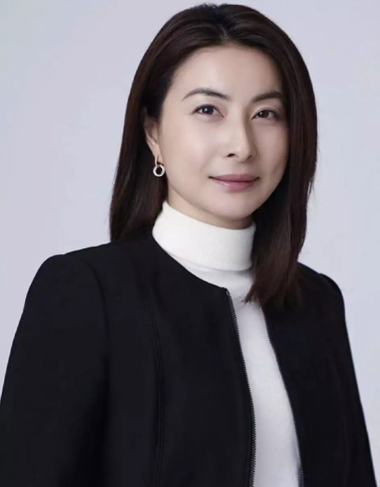 耳高于眉鼻头圆润从梁洛施郭晶晶看豪门喜欢的富贵相