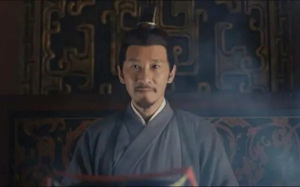 不要相信郭嘉,荀彧的神机妙算,真正的隐秘内幕他们不会告诉你