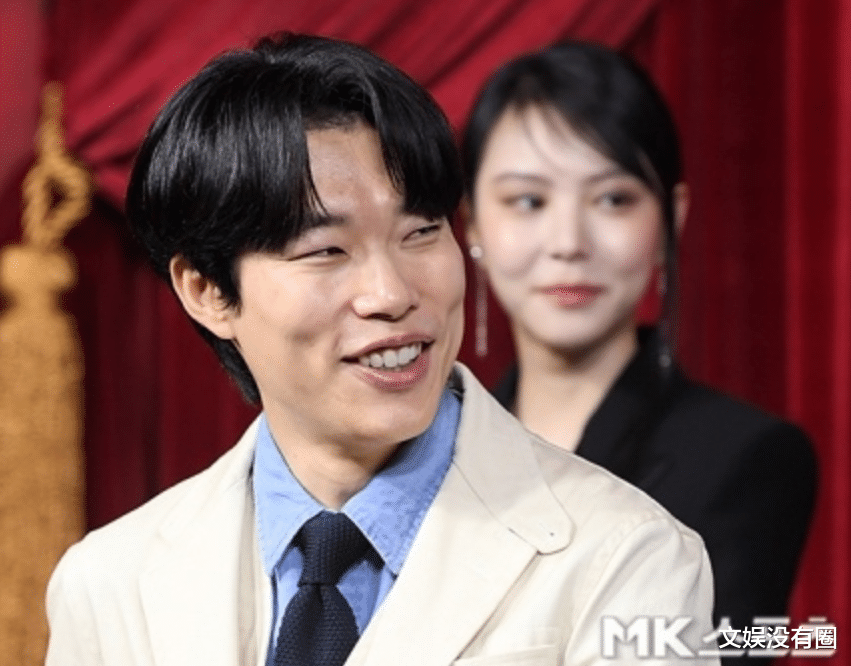 柳俊烈回应与韩素希恋情：与其纠正错误信息，不如保持沉默！_腾讯新闻