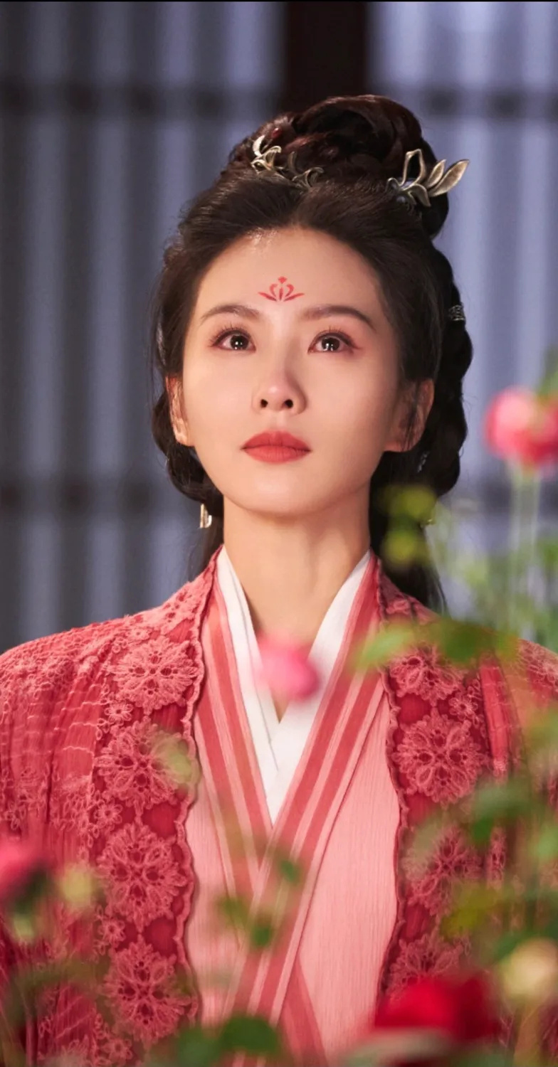 刘诗诗首部古装悬疑剧官宣,搭档窦骁,制作班底靠谱的原创剧本引期待