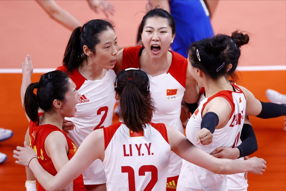 中国女排vs荷兰,朱婷领衔七仙女,蔡斌目标奥运门票