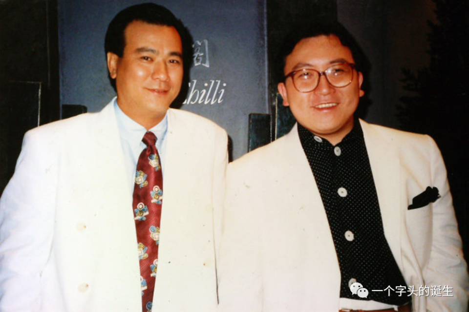“警察专业户”李修贤复出，头戴假发回忆港片黄金岁月_腾讯新闻