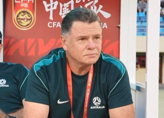 真能留洋！赵松源在1个月内：已获4大青年队国际名帅点名表扬_腾讯新闻