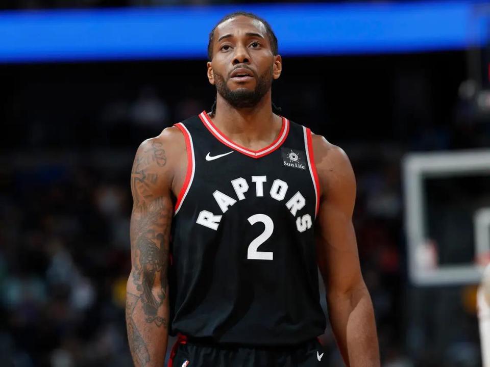 曝莱昂纳德暂不复出!仅恢复一点点训练 一人称他不配在猛龙拥有雕像