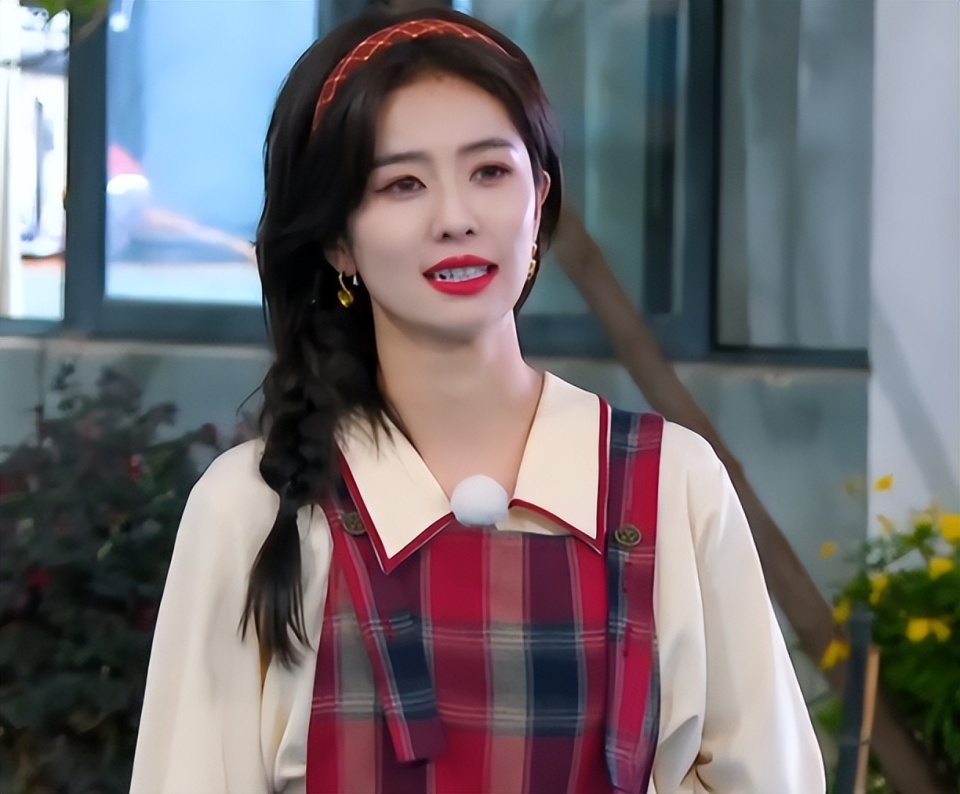 《奔跑吧》沙溢的真心话,让撕名牌成为一场笑话,白鹿输了也不亏_腾讯