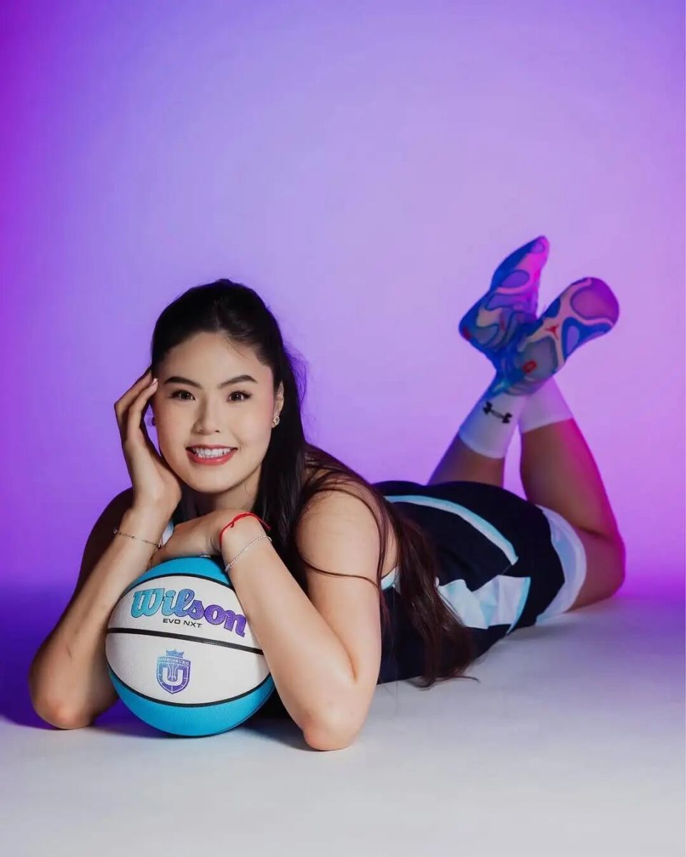 李月汝留洋首冠！她为何会打3v3联赛？她的实力是什么水平？_腾讯新闻
