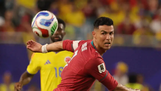 世界杯：葡萄牙0-0哥伦比亚 第2出线将战克罗地亚C罗哑火+失单刀