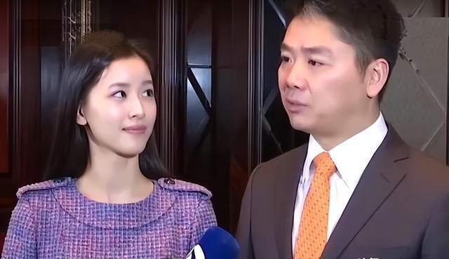 章泽天与刘强东的婚姻,究竟是爱情还是利益?
