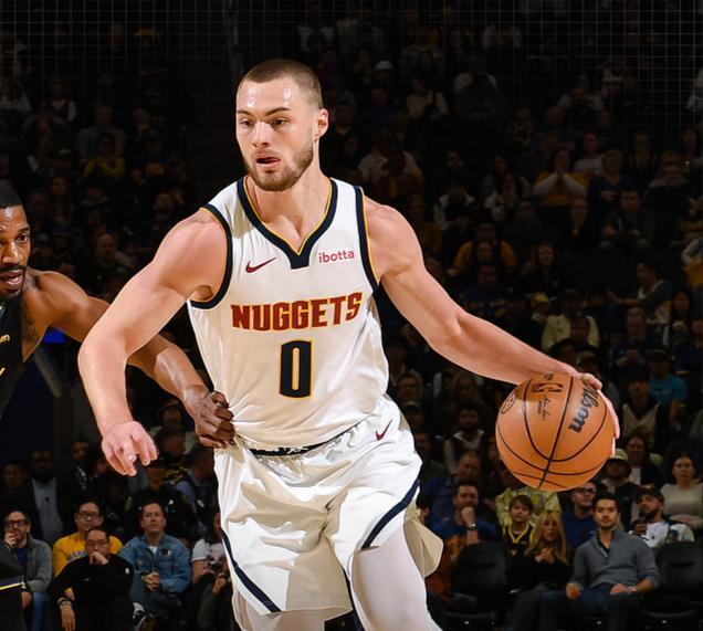 霍福德6記三分奇兵准三雙，約基奇35+20+12難救主，勇士掀翻掘金 - 