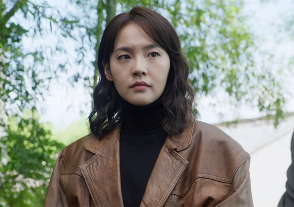 总结总而言之,梁思申在第四季杨巡和任遐迩的婚变中