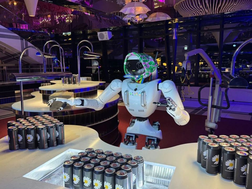 中耳筛查怎么做看遍CES2026：从21个AI硬件，看透AI落地的三个趋势_https://www.jmylbn.com_新闻资讯_第14张