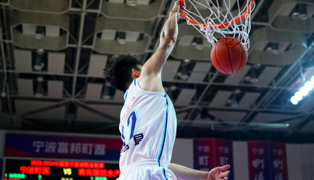 cba新秀第48轮王泉泽对辽宁高效段昂君持续爆发付泳畅6分5板