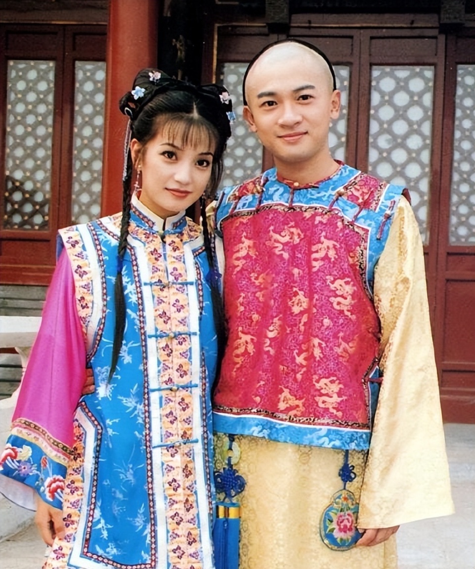 林心如苏有朋合体,演唱会放《还珠格格》剧照,小燕子金锁零画面