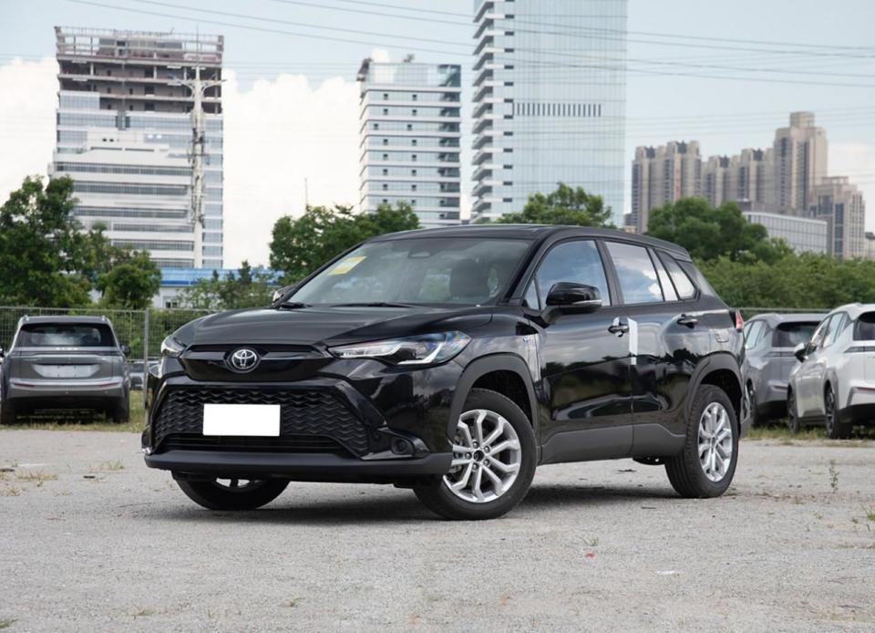 丰田将锋兰达的价格拉入到了10万以内,很多丰田粉开始捡漏