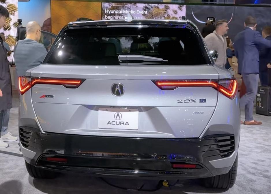 讴歌zdxaspec新能源suv亮相双版本发布性能续航各有千秋