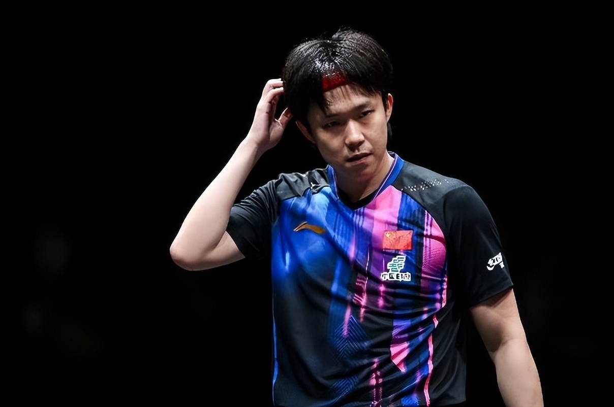 乒乓總決賽：男單4強誕生！國乒世界前二大獲全勝，林詩棟再戰張本 - 