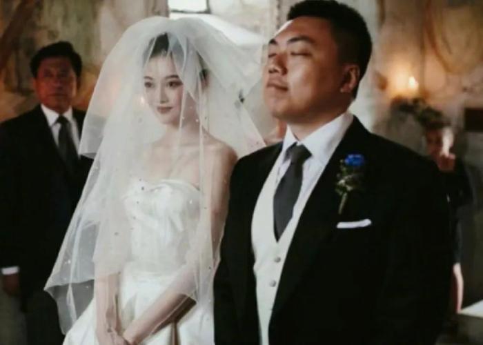 晚晚又被打假：从“野模”到京圈贵妇，靠男人的上位并不稳妥？_腾讯新闻
