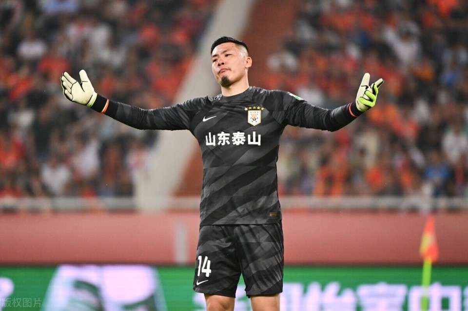 主力门将王大雷受伤,山东泰山却把替补租借出去