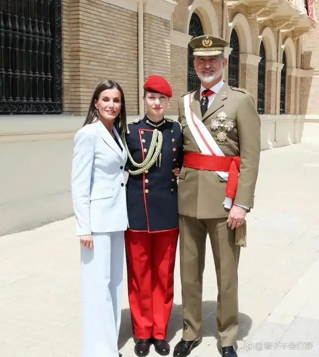 据西班牙国防部长玛格丽塔·罗伯斯透露,在结束军事训练后,莱昂诺尔