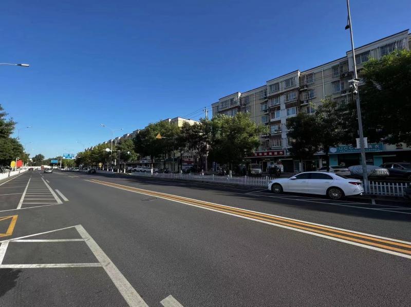 太平庄中街东段施划标线完成 昌平区今年已完成22条市政道路大修_腾讯