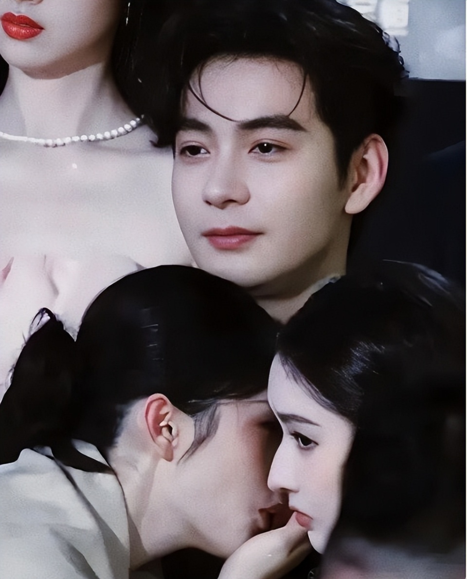 解读姜昆唱歌事件，一个“蒙太奇式谎言”，带动起互联网负面情绪-腾讯新闻