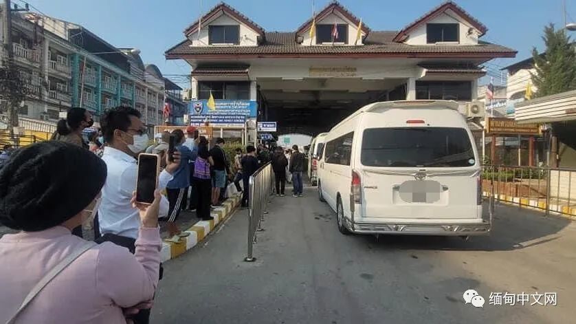 今天，缅泰妙瓦底-湄索1号友谊大桥正式恢复开放_腾讯新闻