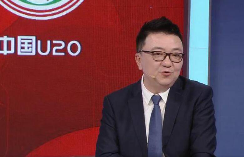 从以上简历可以看出,董路是一个有能力的人,同时也是一个不安分的人.