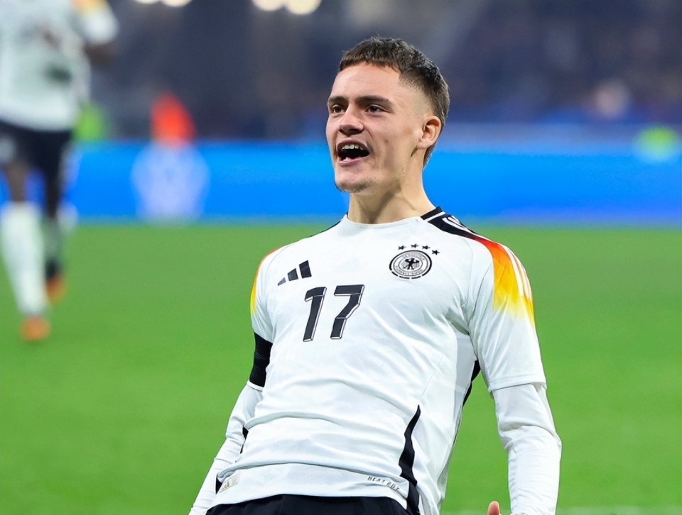 本届欧洲杯大名单比较值得关注的几位球员,首先自然是重新返回德国队