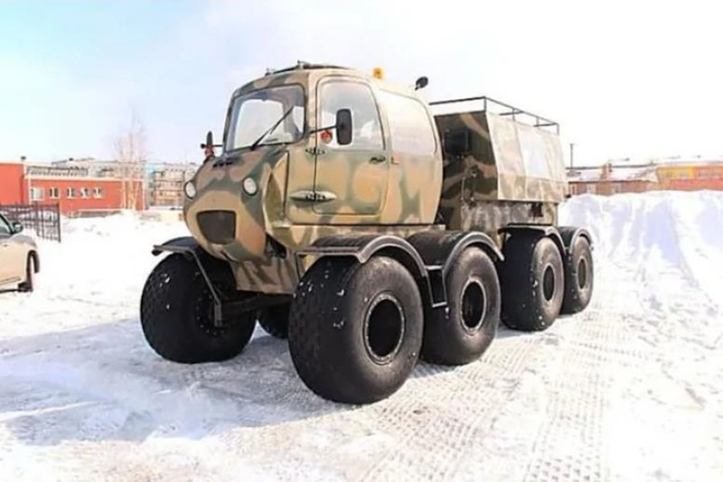 俄罗斯xpen雪地/沼泽全地形车,不逊于履带车的设计