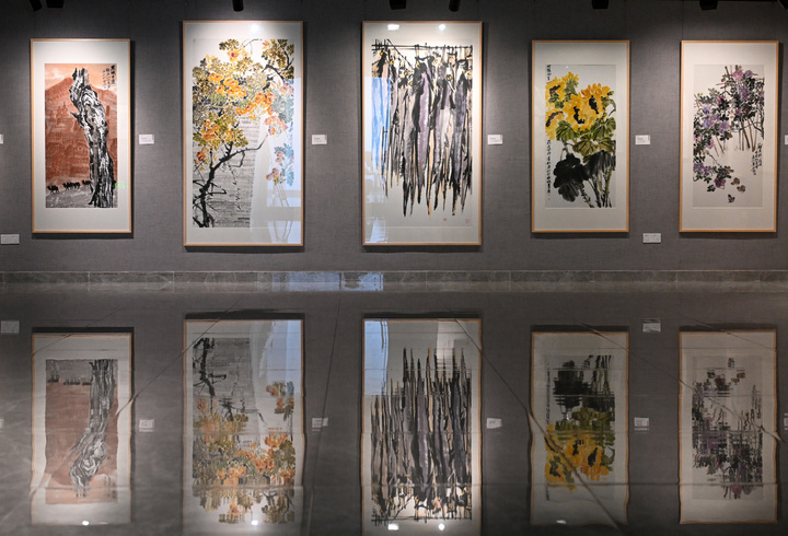 "道业斯融"君匋艺术院在职专技人员书画印联展湖州开展