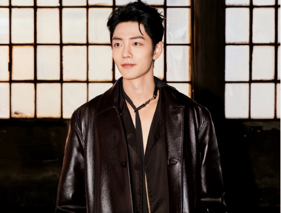 肖战米兰时装周帅图来袭,这波让品牌赢麻了,更新ins火上热搜