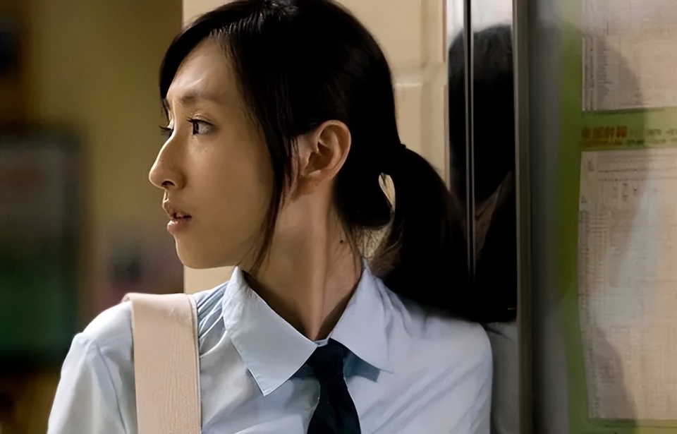 女星柯佳嬿当街借钱,曾搭档阮经天出演电影《艋舺》