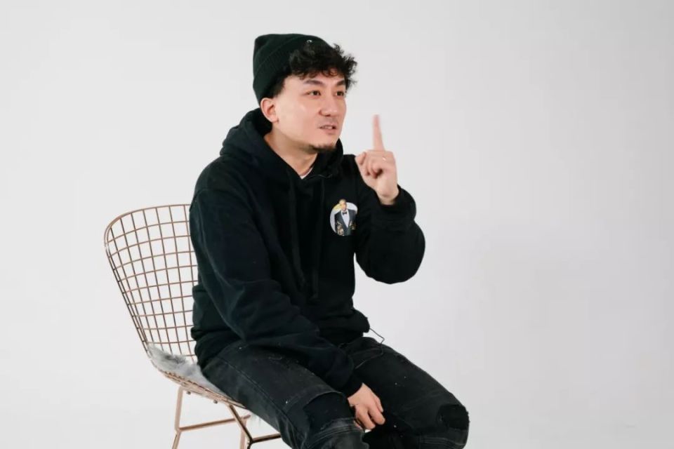 “大家好，我是Max马俊，中国Hip-Hop的分享家。”_腾讯新闻